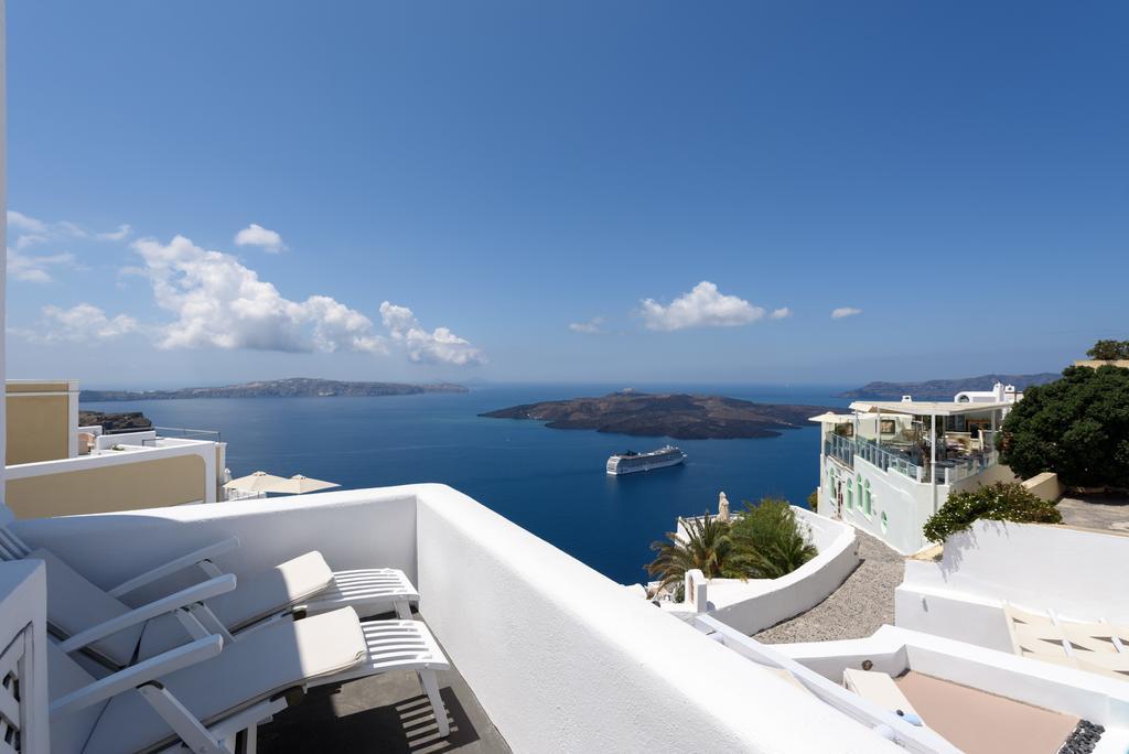 Aria & Fira (Santorini)