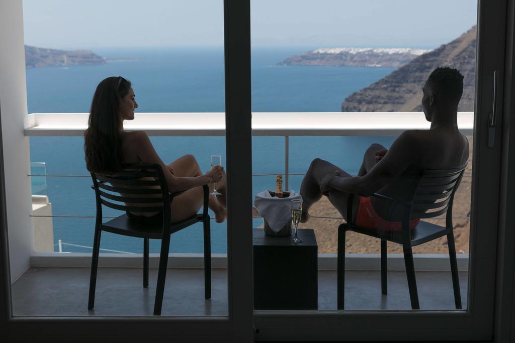 Aria & Fira (Santorini)