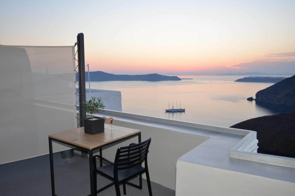 Aria Suites&villas Fira (Santorini)