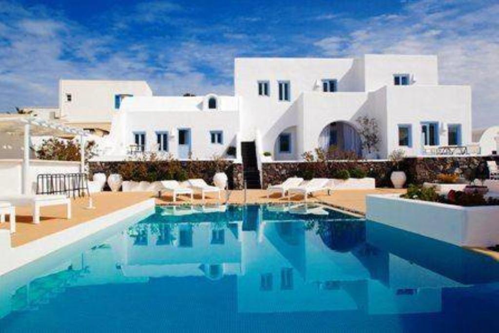 Aria & 4* Fira (Santorini)